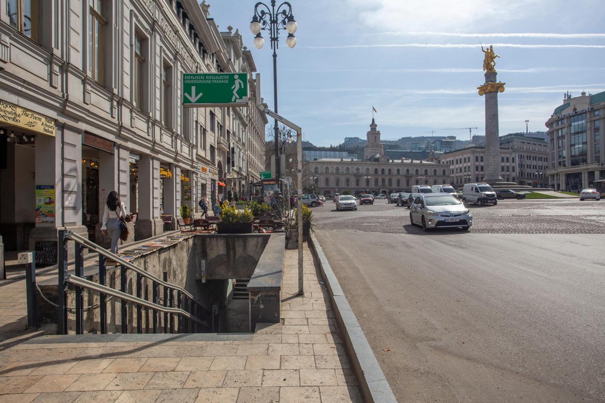 Hotel Middleton Tbilisi Exterior photo